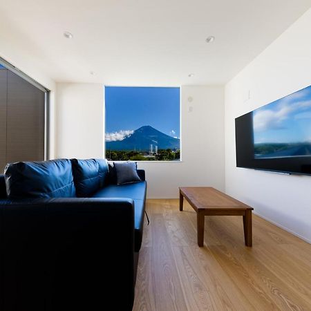 Frame View Mt.Fuji -West- Villa Fujikawaguchiko Ngoại thất bức ảnh
