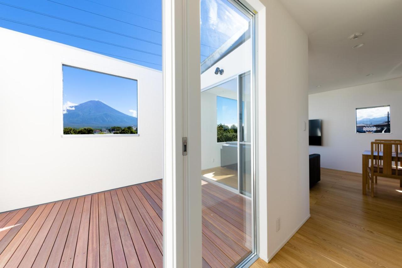 Frame View Mt.Fuji -West- Villa Fujikawaguchiko Ngoại thất bức ảnh